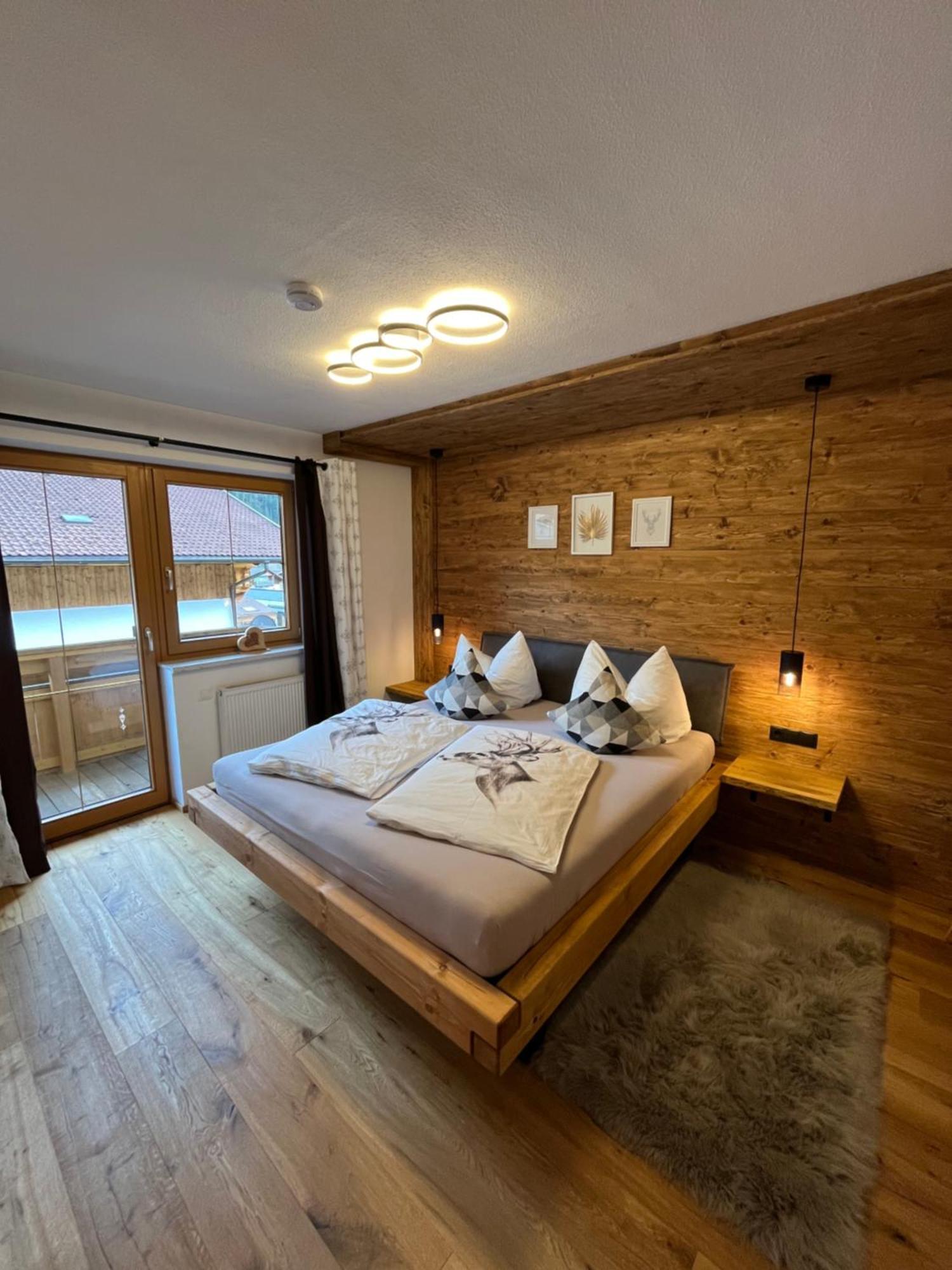 Alpentime Apartments Нойштіфт-ім-Штубайталь Екстер'єр фото