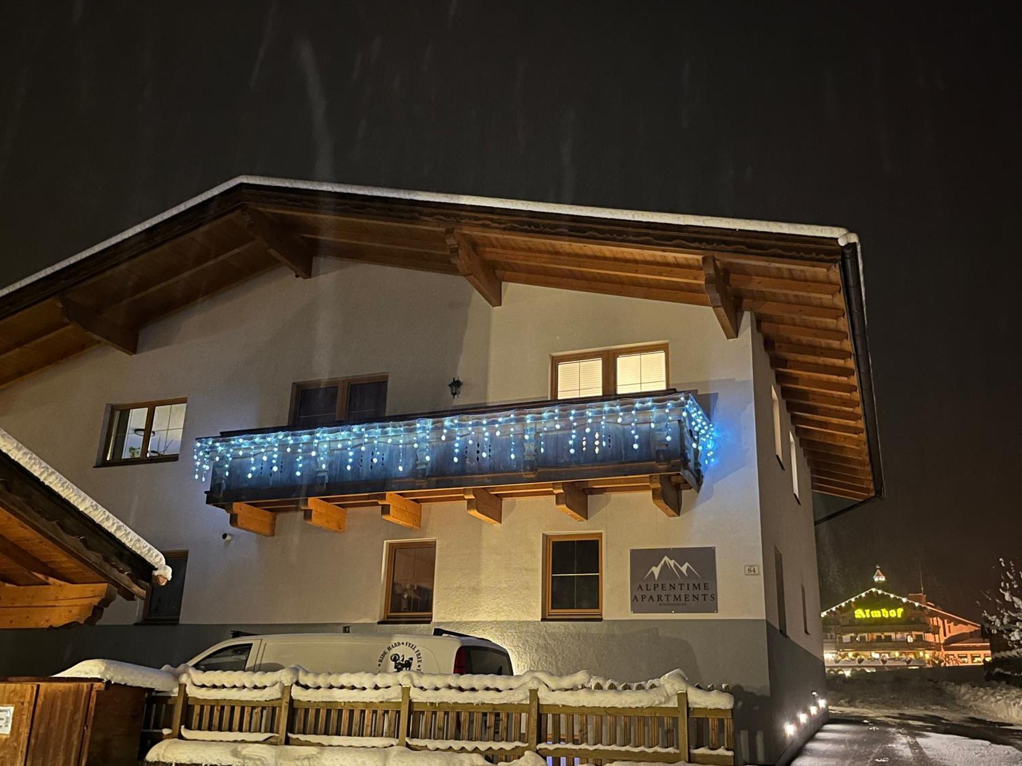Alpentime Apartments Нойштіфт-ім-Штубайталь Екстер'єр фото